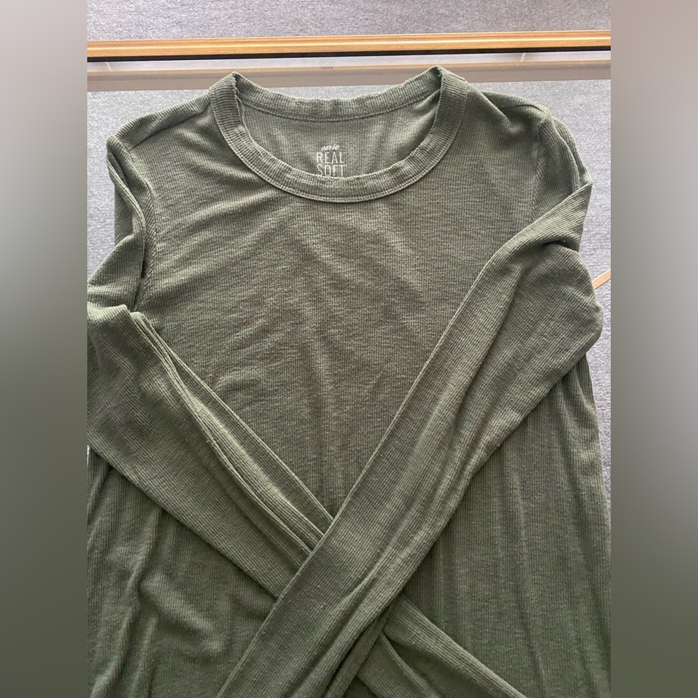 Aerie Army/Olive Green Long Sleeve